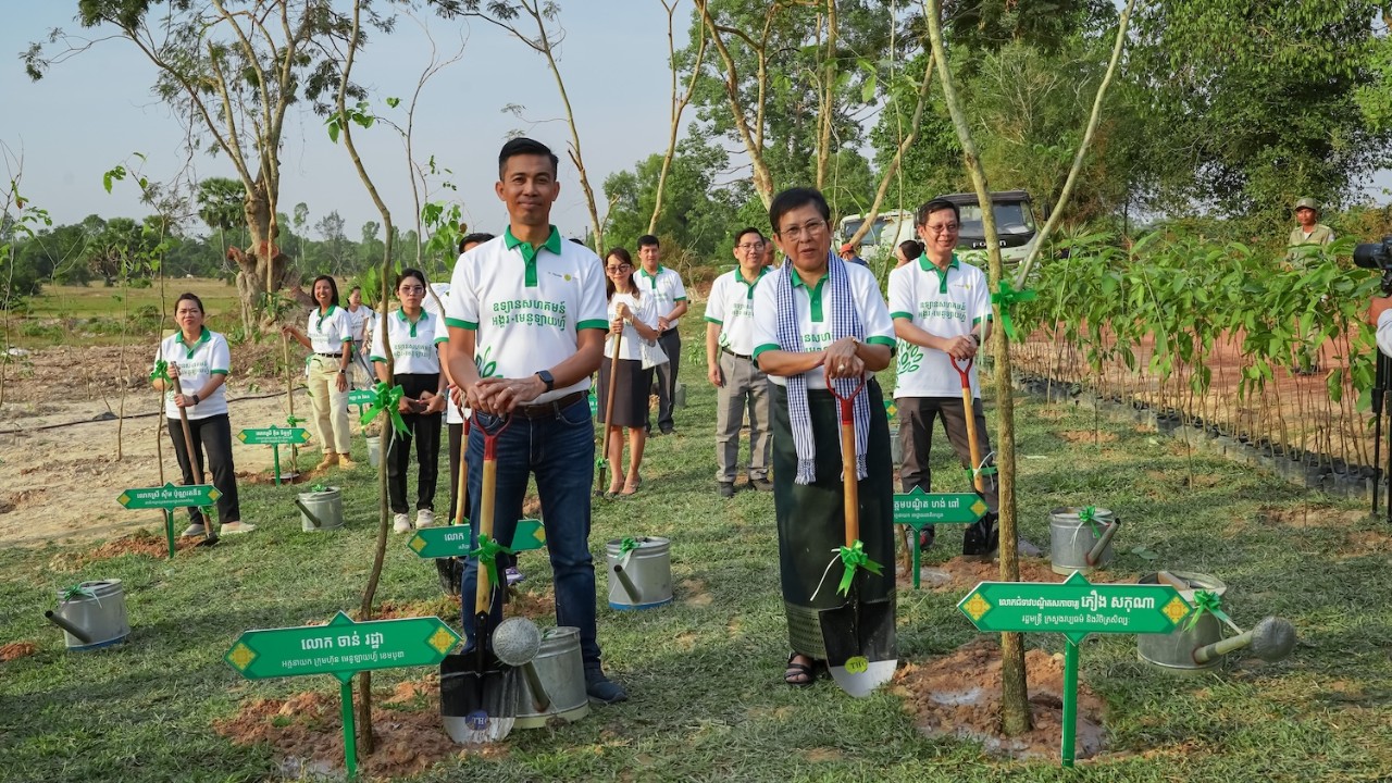 Justin - CEO - Manulife Cambodia