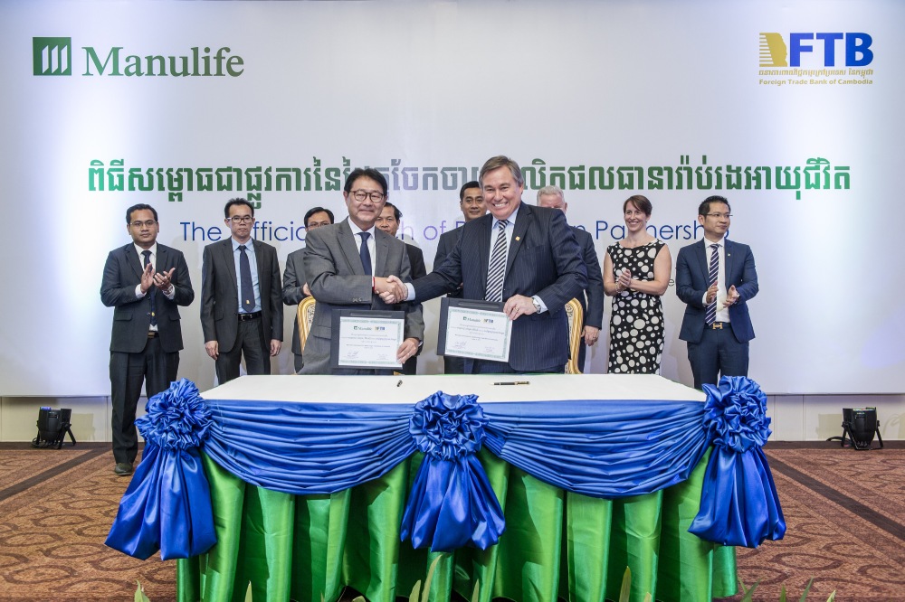 Manulife FTB Bank signed Bancassurance - life insurance