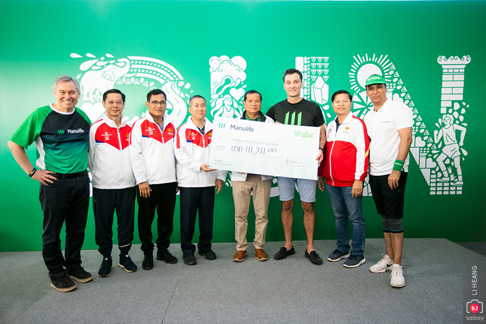 Manulife promotes health and wellness lifestyle through Angkor Wat International Half Marathon