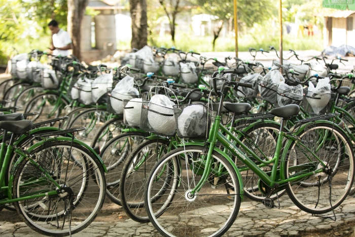 manulife cambodia - bicycle donation kandal-website photo -1